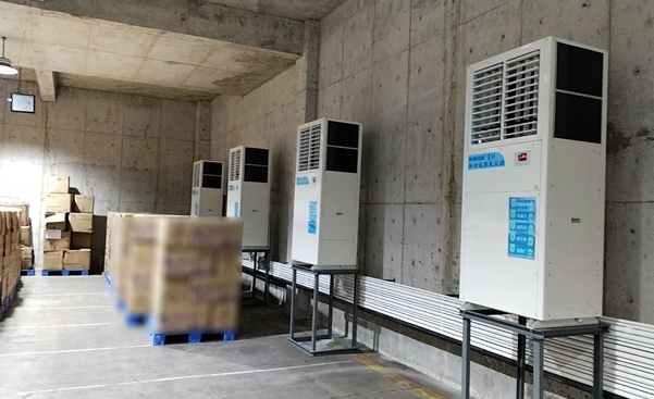 大型雞蛋恒溫倉庫應用星科蒸發(fā)冷省電空調(diào)-立式軸流機組